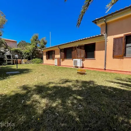 Torre Di Holiday home